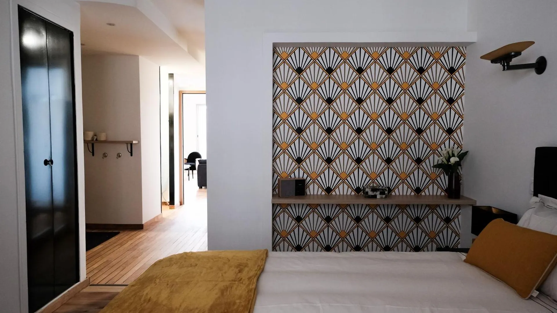 Le Joyau Des Parcs Classe 4 Etoiles Appartement Central Au Calme Avec Terrasse Vichy 0*,  France